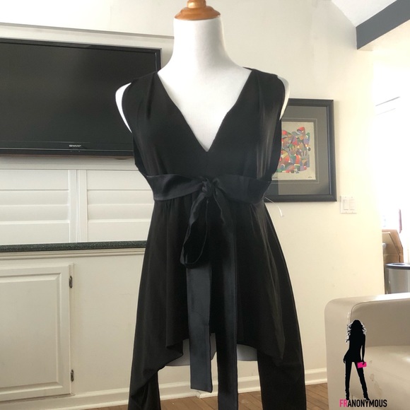 Rozae Nichols Tops - Black Silk Trim V Neck Top